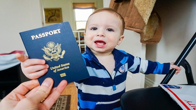 thủ tục làm hộ chiếu cho trẻ em