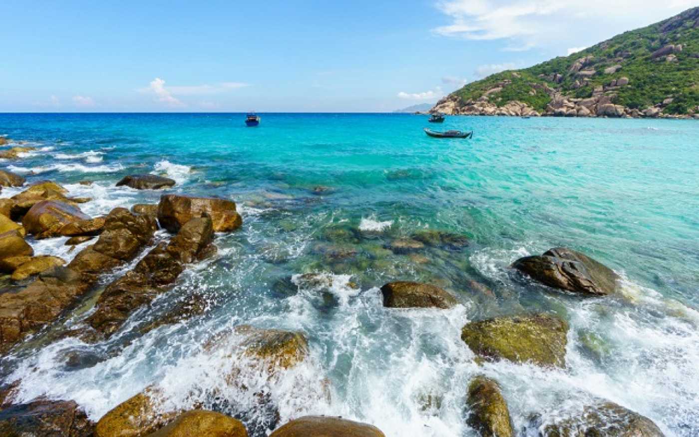 Khám phá vẻ đẹp nguyên sơ tại đảo Bình Ba- Nha Trang